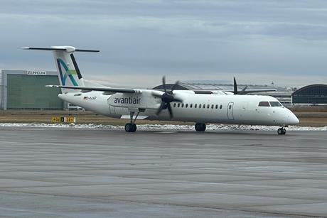 AvantiAir Dash 8-400-c-Aero Friedrichshafen