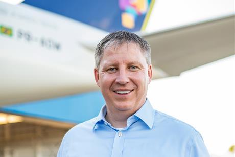 John Rodgerson_Azul (1)