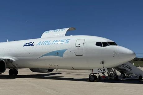 ASLA B737-800 - VH-CYK