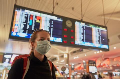 Virus-mask-airport