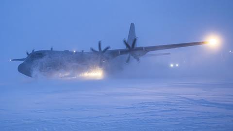 C-130 whiteout c RCAF