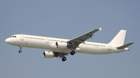 Avion Express Airbus A320