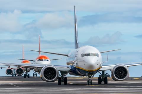 737 Max with A320s