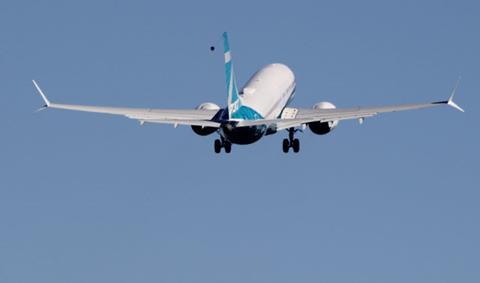 737 Max 7 airborne