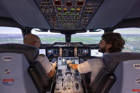 a350 simulator-c-arnoud raeven klm