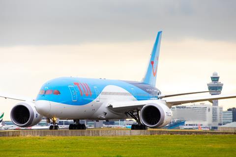 TUI 787-8