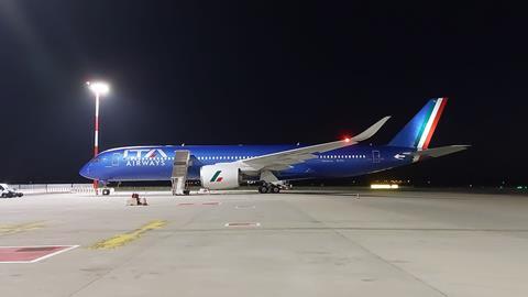 ITA Airbus A350 landed in FCO