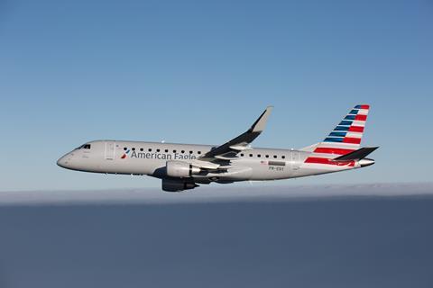 E175_AMERICAN_EAGLE_FLYING_105_