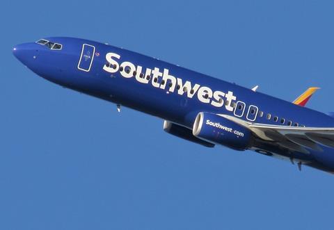 Southwest 737-800-c-Max Kingsley-Jones