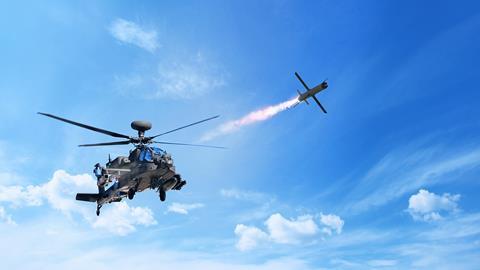 Spike NLOS launching from AH-64 c Lockheed Martin