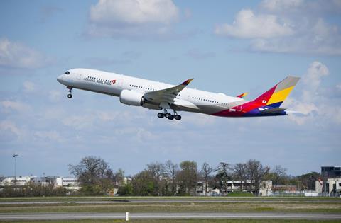 Asiana Airlines Airbus A350