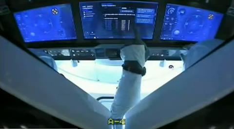 spacex-cockpit