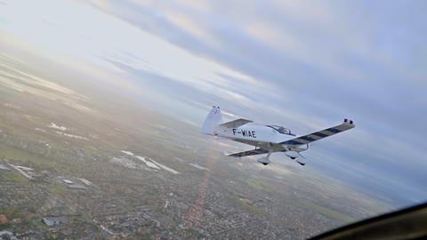 Integral E flying