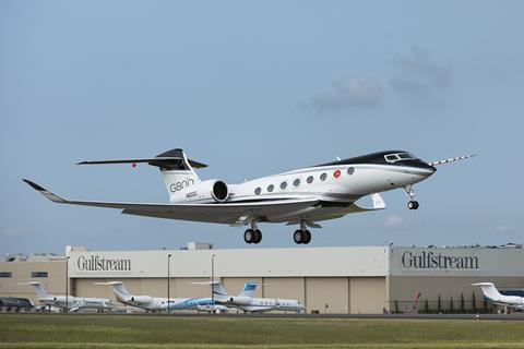 G800 first flight