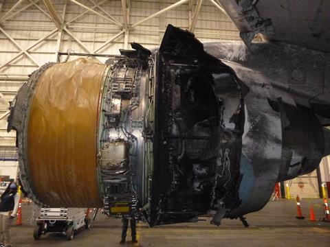 United Boeing 777-200 PW4077 failure