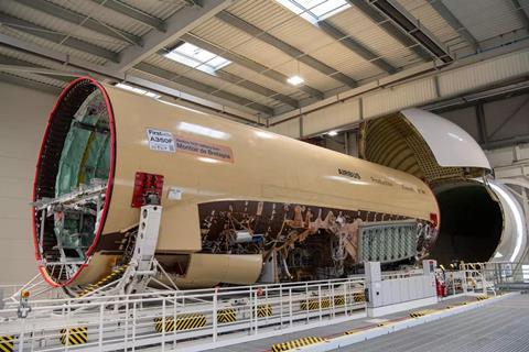Section 15-21 A350F-c-Airbus