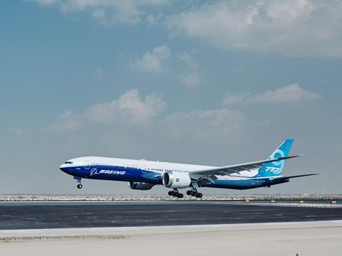 Boeing 777X lands in Dubai