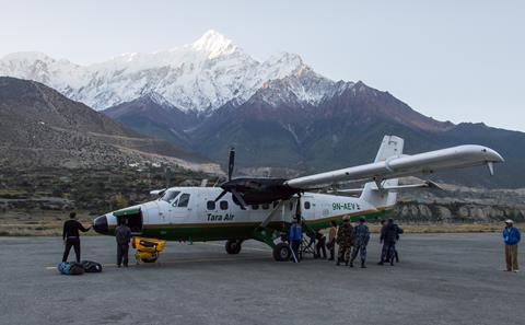 Tara_Air_Twin_Otter_in_Jomsom