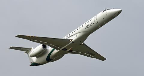 Amelia ERJ-145