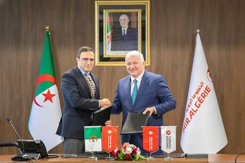 TK - AH-c-Turkish Airlines