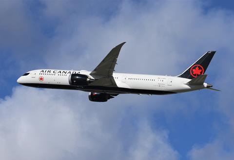 Air Canada Boeing 787-9 take-off