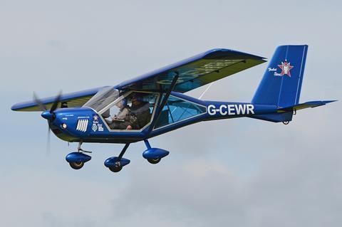 1280px-Aeroprakt_Foxbat_A-22L_‘GW-CEWR’_(40787279615)
