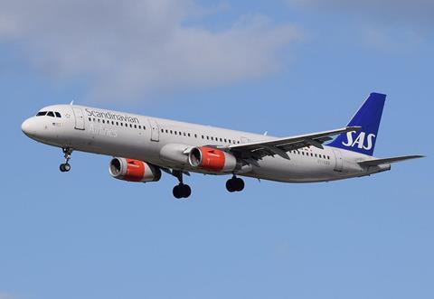 SAS A321 OY-KBB-c- Adrian Pingstone Creative Commons