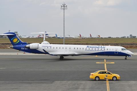 RwandAir CRJ-c-Alan Wilson Creative Commons