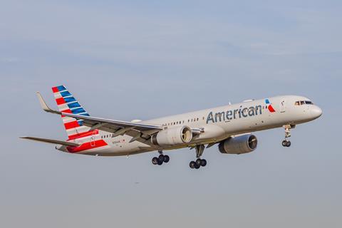 American 757-c-Alejandro Gonzalez M_Shutterstock