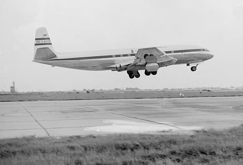 Comet first passenger flight