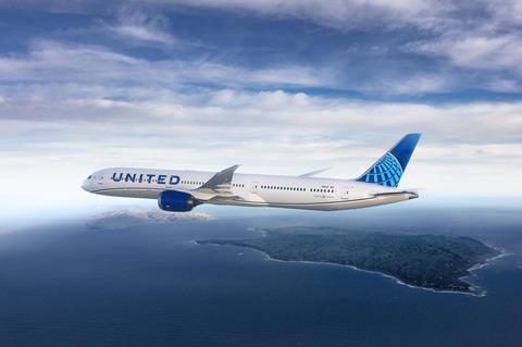 United Airlines - B787 new livery