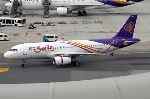 Thai_Smile_Airbus_A320_Prasertwit