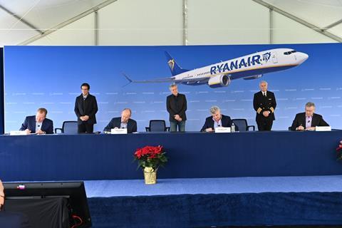 Ryanair Boeing Max signing Dec 2020