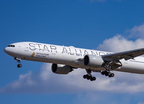 SIA-777-c-N509FZ_Shutterstock