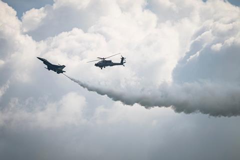 RSAF-F-16-Apache-006