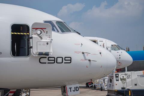 COMAC-C919-C909-c-BillyPix