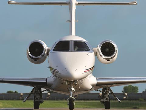 Embraer Phenom 300-c-NetJets