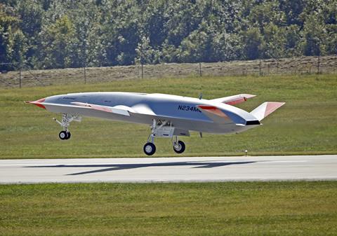 MQ-25_First Flight 1