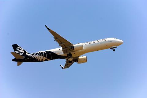 Air_New_Zealand_Airbus_A321neo_(ZK-NNF)_takeoff_at_Gold_Coast_airport_(OOL_-_YBCG)_2019.11.10