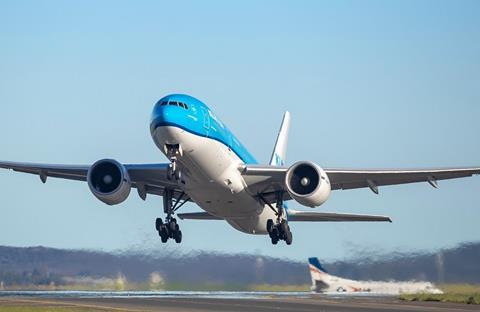 KLM 777-c-KLM