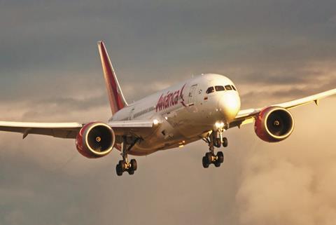 Avianca 787