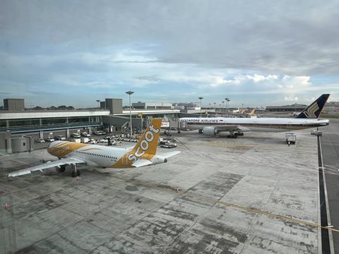 SIA Scoot Singapore Airlines