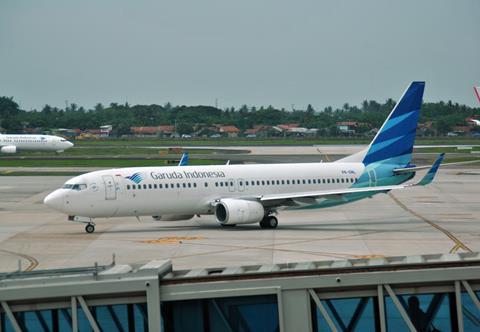 Garuda Indonesia 738 wikimedia