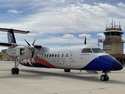 Universal Hydrogen Dash 8 Mojave Air & Space Port