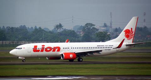 Lion_Air_Boeing_737-8GP;_@CGK_2014_(14622211887)