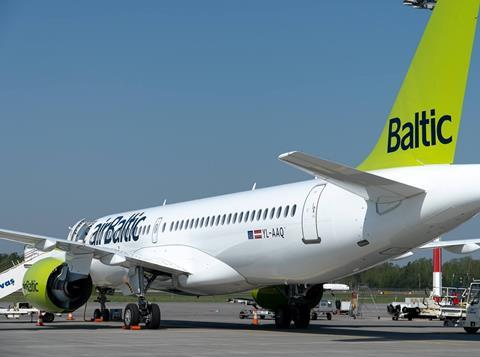 Air Baltic A220