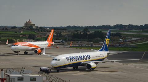 EasyJet and Ryanair aircraft at Malta airport (Shutterstock)