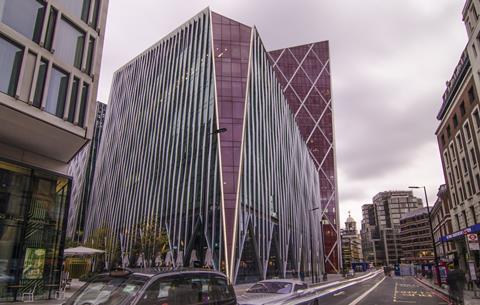Nova building