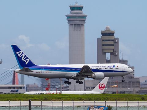 Haneda Airport landing
