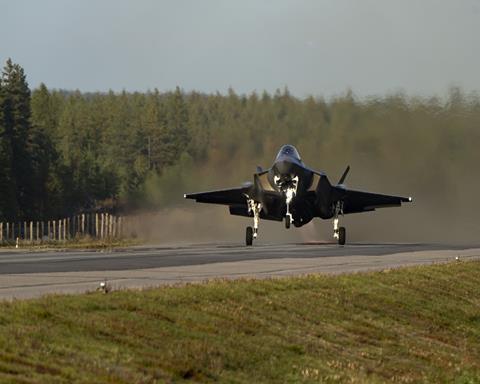 USAF F-35A road landing in Finland_2 c US Army